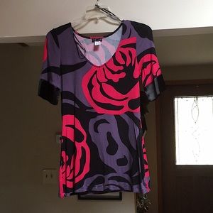 Casual top size medium